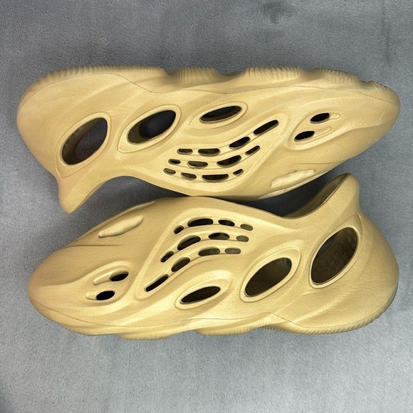 Yeezy Foam Runner Ochre Tan Slip On Shoes Size 6 Unisex main image 6